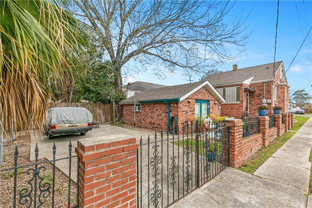 https://bt-photos.global.ssl.fastly.net/neworleans/orig_boomver_1_2545021-2.jpg