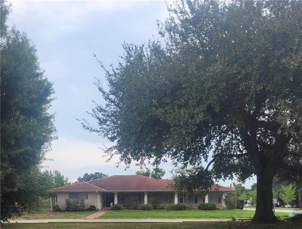 6201 Paris Avenue - Photo 1