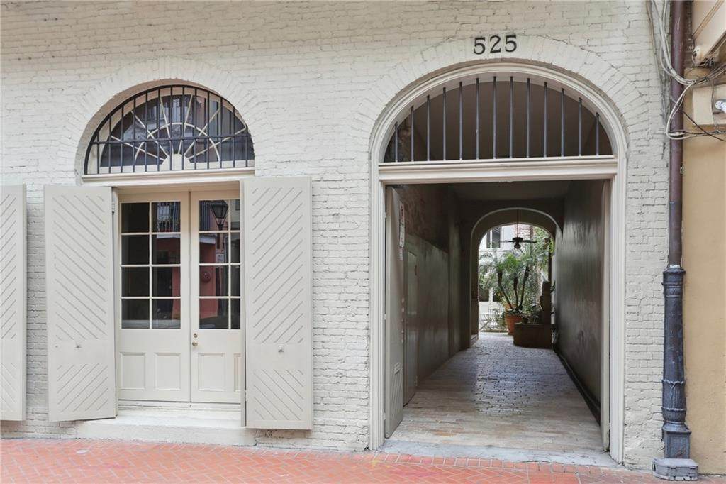 https://bt-photos.global.ssl.fastly.net/neworleans/orig_boomver_1_2545269-2.jpg