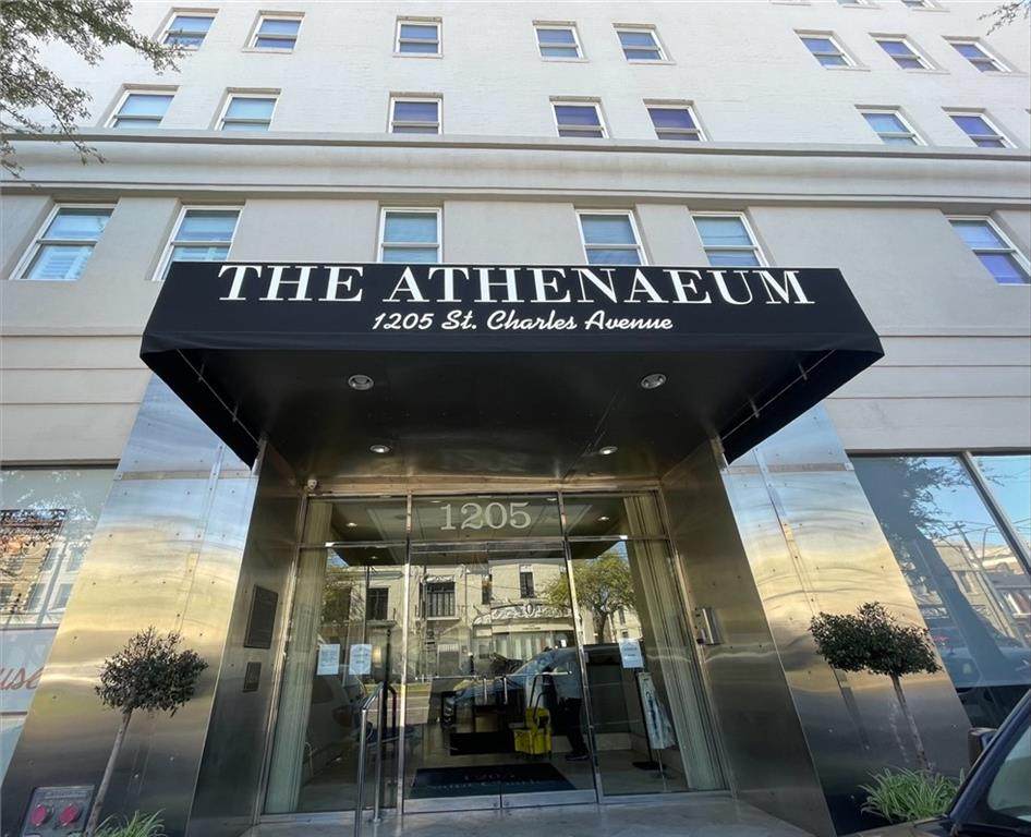 1205 St Charles Avenue - Photo 1