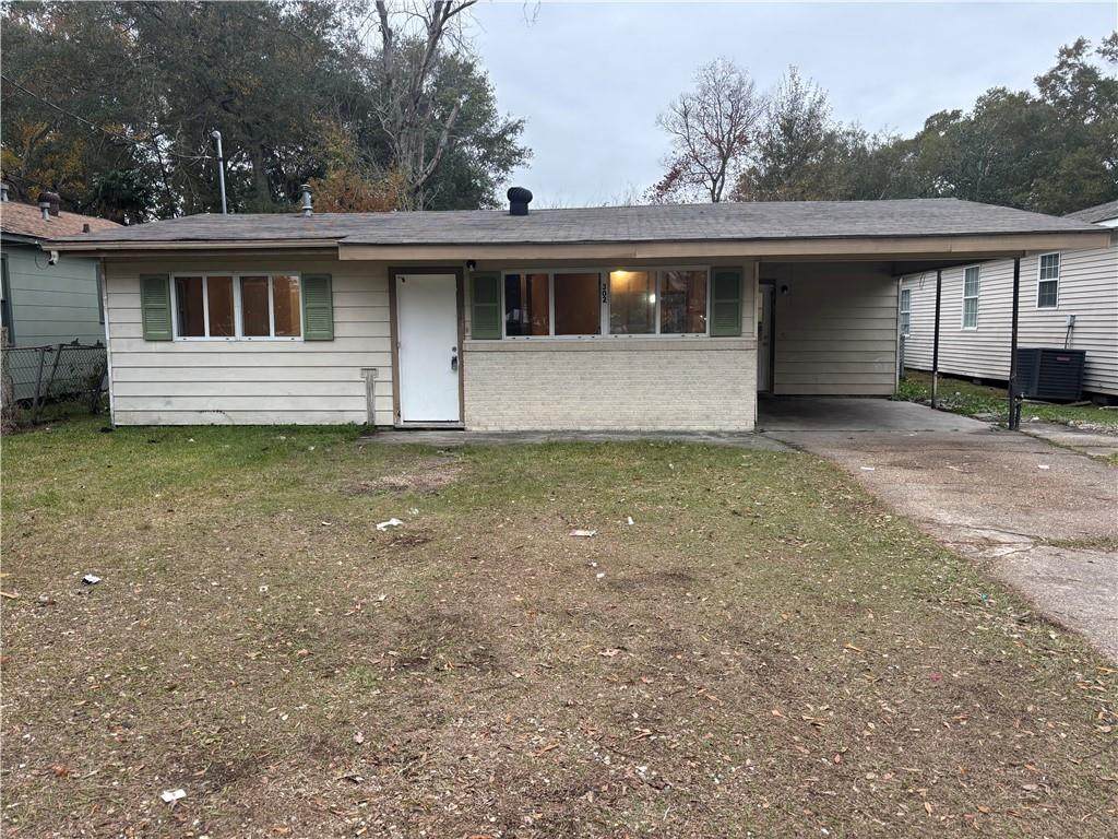 302 Celia Avenue - Photo 1