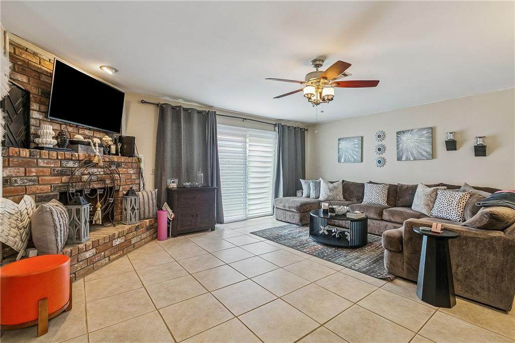 https://bt-photos.global.ssl.fastly.net/neworleans/orig_boomver_1_2545604-2.jpg