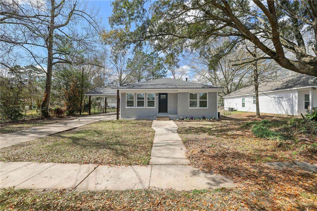 716 1ST Street - Photo 1