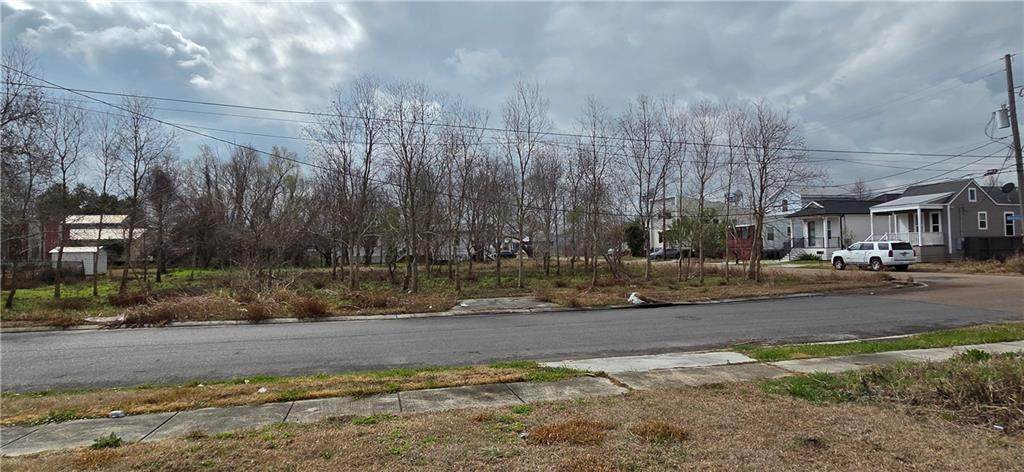 https://bt-photos.global.ssl.fastly.net/neworleans/orig_boomver_1_2545896-2.jpg