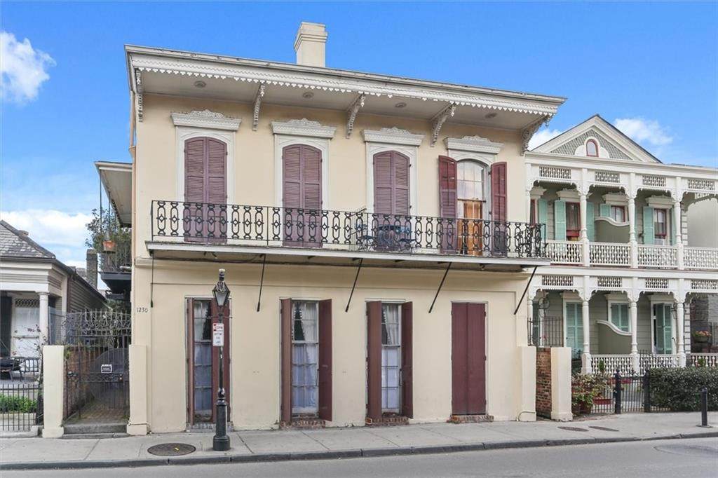 1228 Royal Street - Photo 1