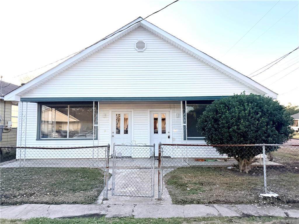 927 Compromise Street - Photo 1
