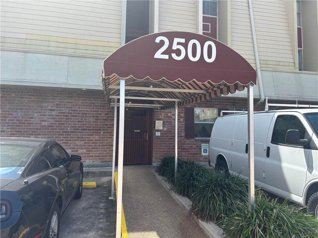 https://bt-photos.global.ssl.fastly.net/neworleans/orig_boomver_1_2546051-2.jpg