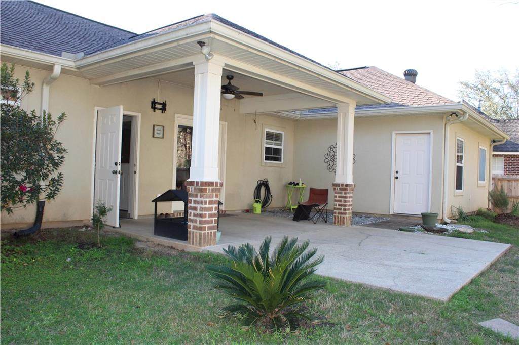 https://bt-photos.global.ssl.fastly.net/neworleans/orig_boomver_1_2546271-2.jpg