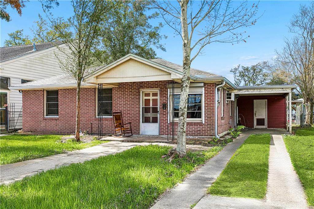 768 Grove Avenue - Photo 1