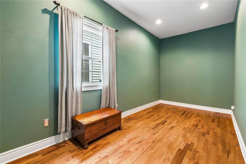 https://bt-photos.global.ssl.fastly.net/neworleans/orig_boomver_1_2546351-2.jpg