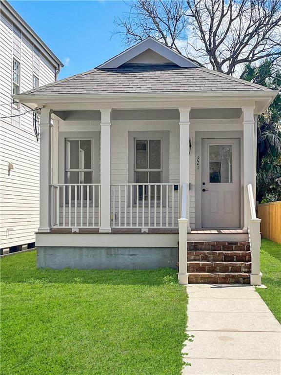 221 Adams Street - Photo 1