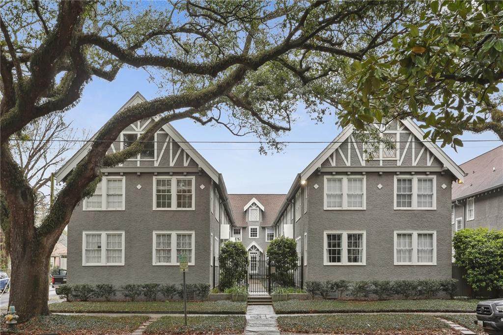 910 Carrollton Avenue - Photo 1
