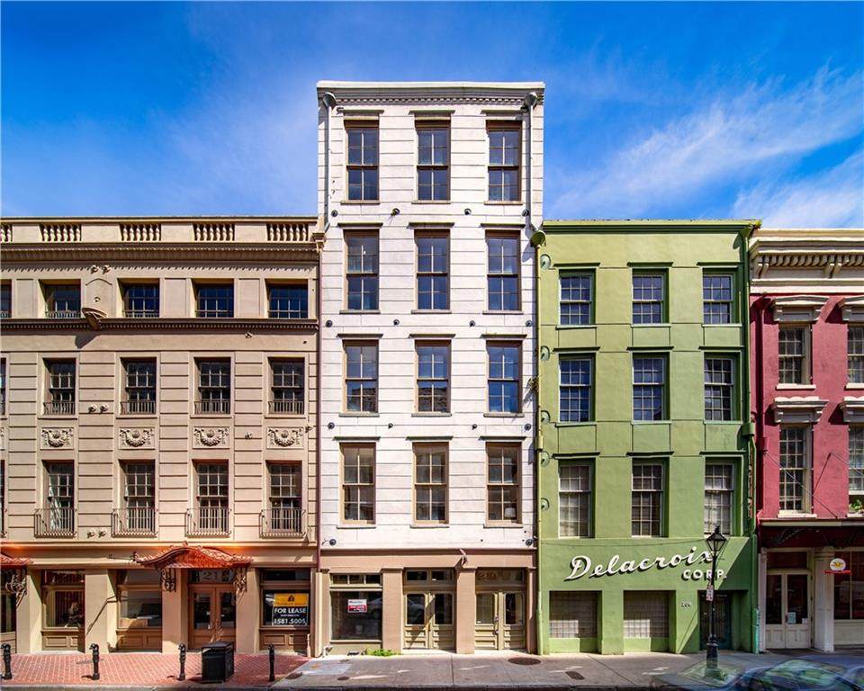 210 Decatur Street - Photo 1