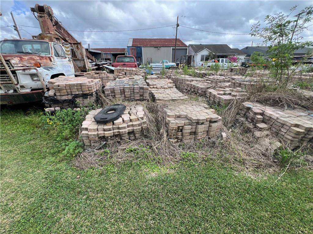 https://bt-photos.global.ssl.fastly.net/neworleans/orig_boomver_1_2547159-2.jpg