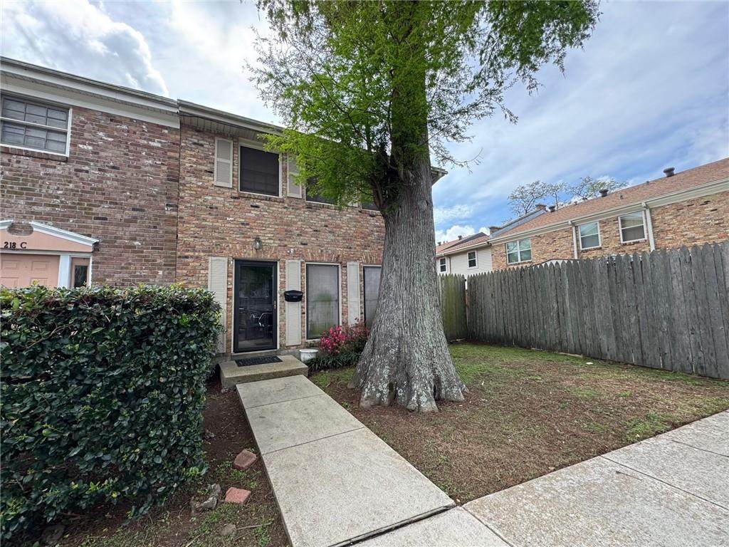 https://bt-photos.global.ssl.fastly.net/neworleans/orig_boomver_1_2547208-2.jpg
