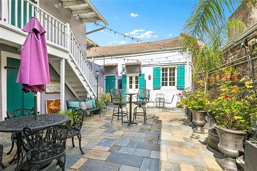 521 St Philip Street - Photo 1