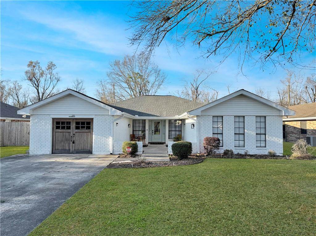 219 Devon Road - Photo 1