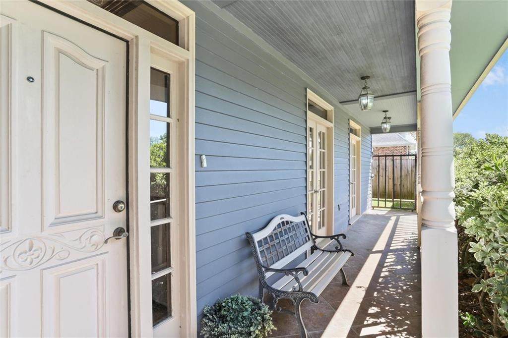 108 Ashland Drive - Photo 1