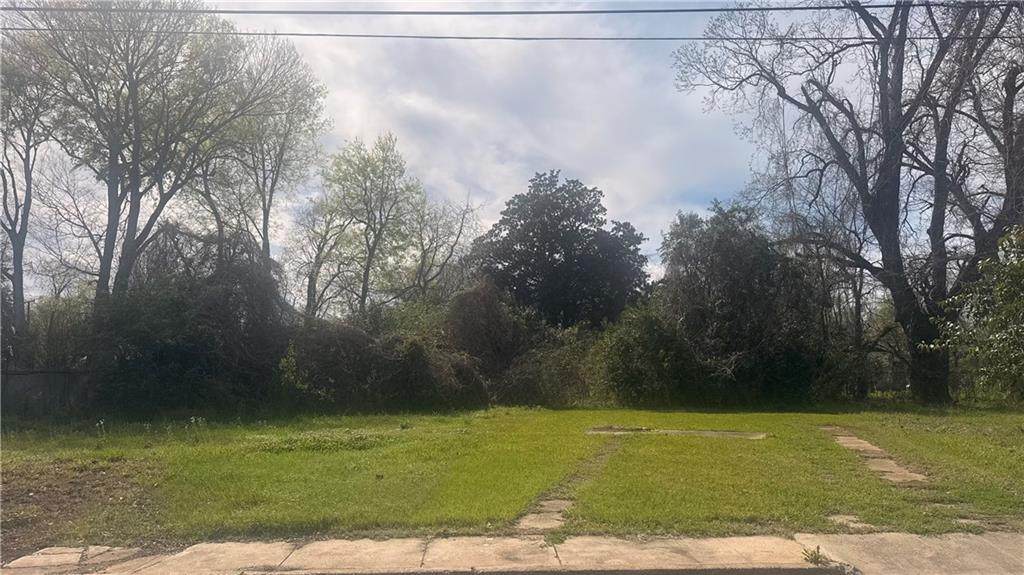 2108 Mill Street - Photo 1