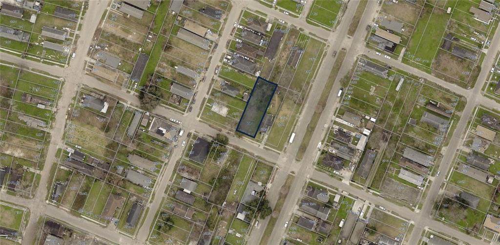 6017 Urquhart Street - Photo 1