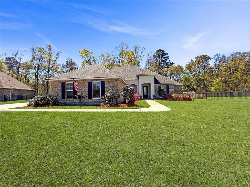 339 Sawgrass Loop - Photo 1