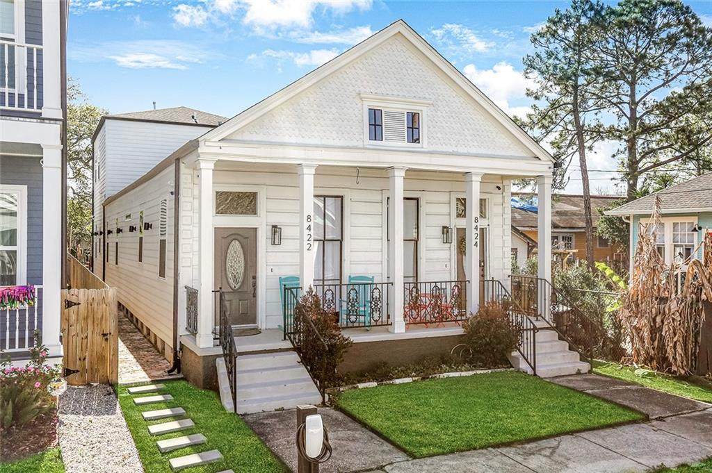8422 Hickory Street - Photo 1
