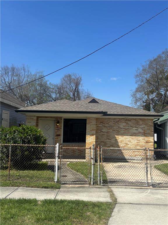 1628 Bartholomew Street - Photo 1