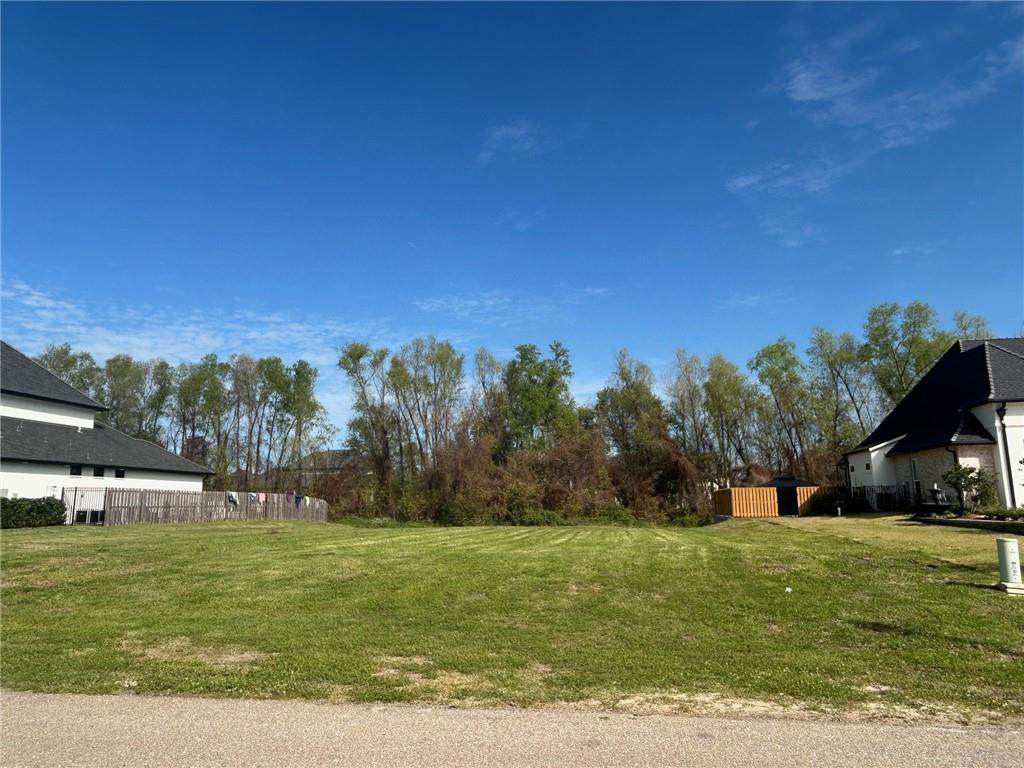 305 Cypress Crossing Drive - Photo 1
