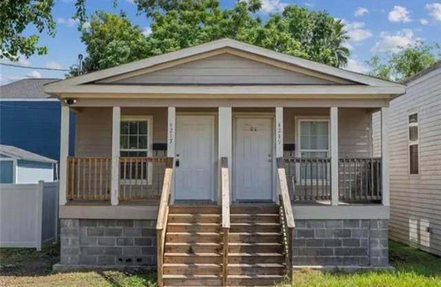 4217 Johnson Street - Photo 1