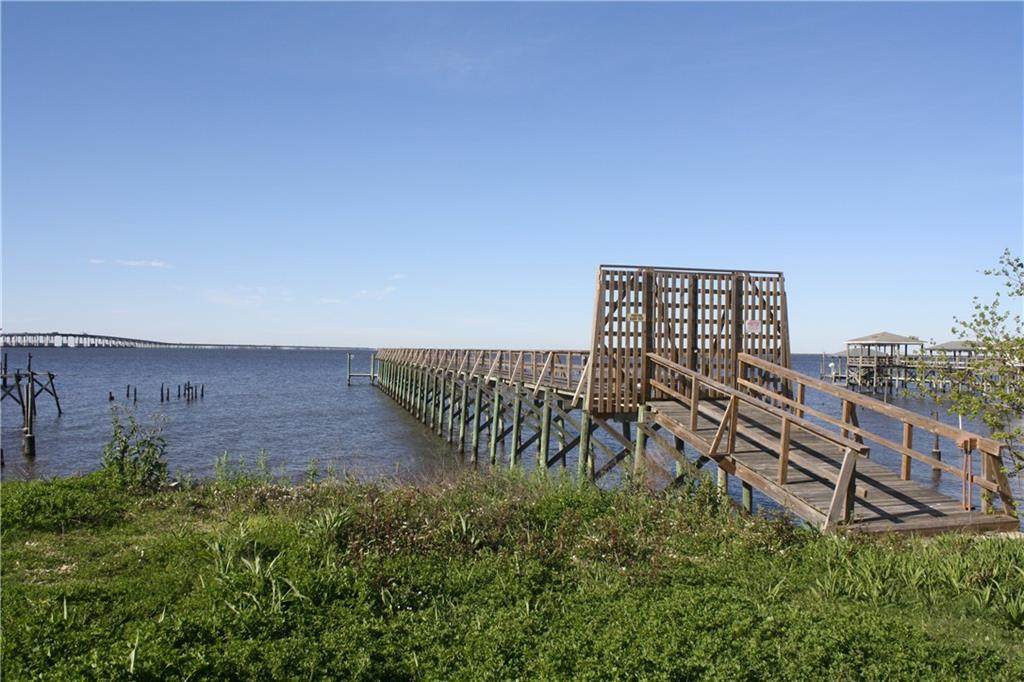 https://bt-photos.global.ssl.fastly.net/neworleans/orig_boomver_1_2549031-2.jpg