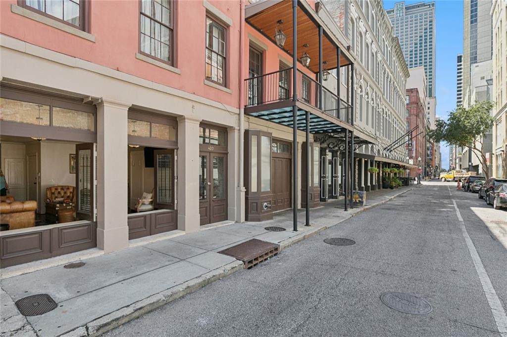https://bt-photos.global.ssl.fastly.net/neworleans/orig_boomver_1_2549063-2.jpg