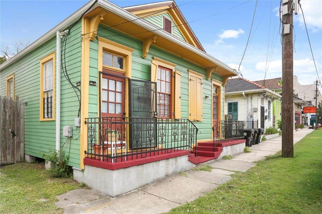 3313 15 St Claude Avenue - Photo 1