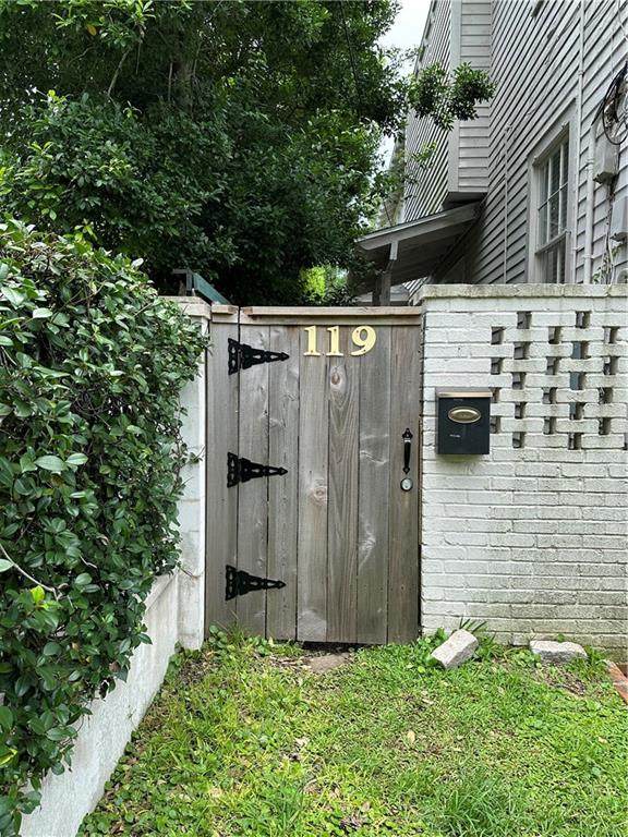 119 Avenue E Street - Photo 1