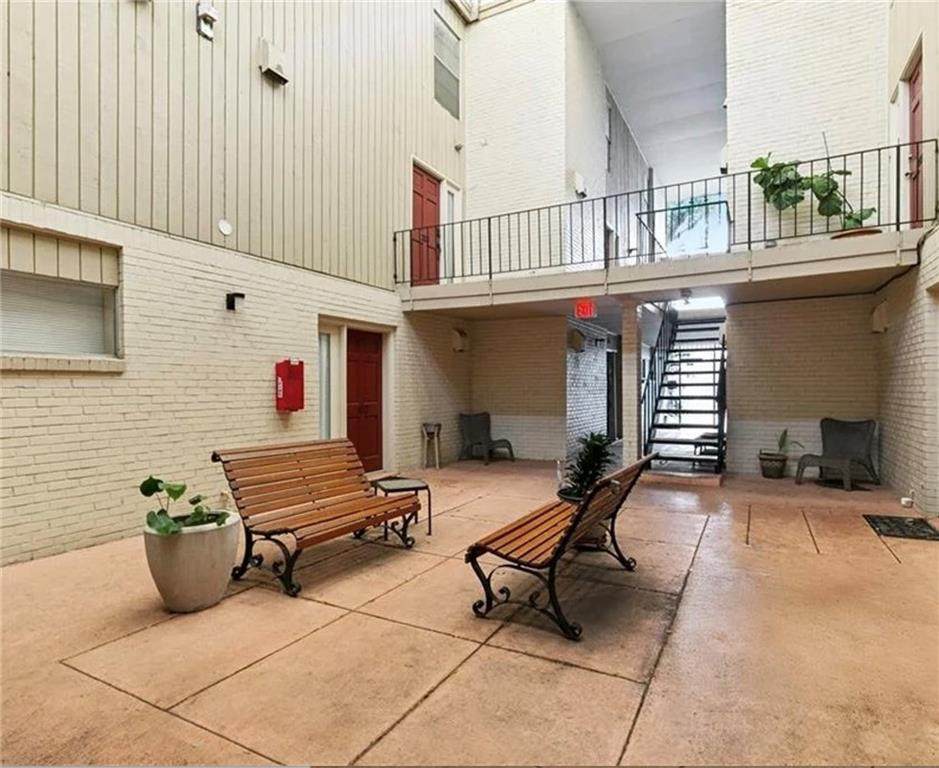 https://bt-photos.global.ssl.fastly.net/neworleans/orig_boomver_1_2549415-2.jpg