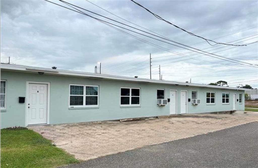 302 Barreca Street - Photo 1