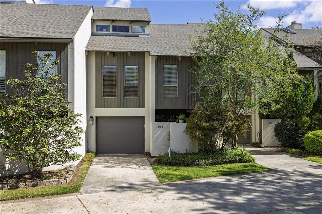 104 Tchefuncte Oaks Drive - Photo 1