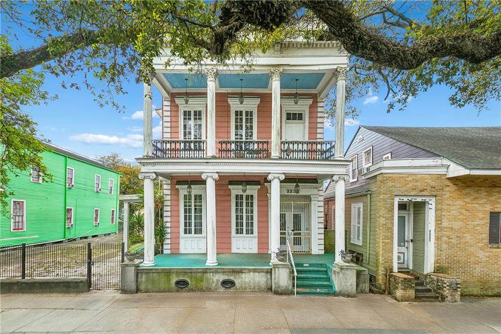 2232 Esplanade Avenue - Photo 1