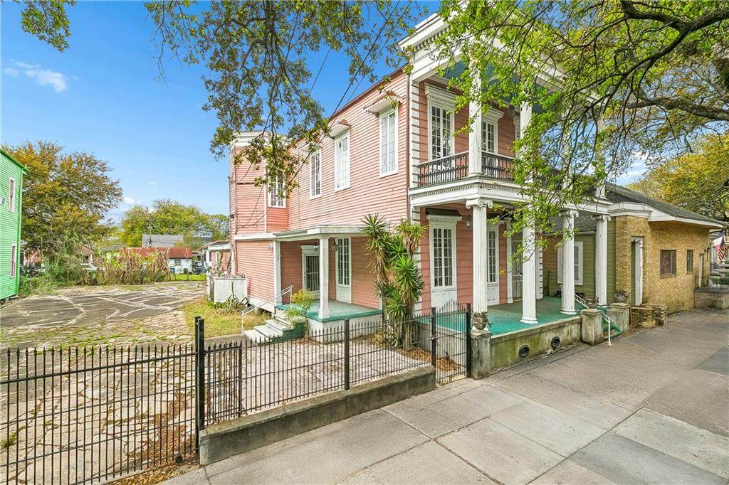 https://bt-photos.global.ssl.fastly.net/neworleans/orig_boomver_1_2549601-2.jpg
