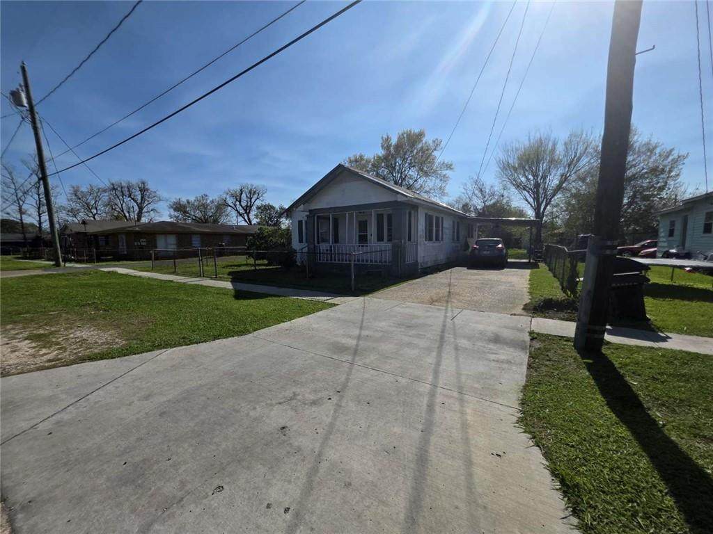 2321 Central Avenue - Photo 1