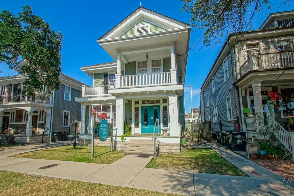 627 Carrollton Avenue - Photo 1