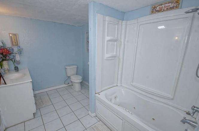 https://bt-photos.global.ssl.fastly.net/neworleans/orig_boomver_1_2550034-2.jpg