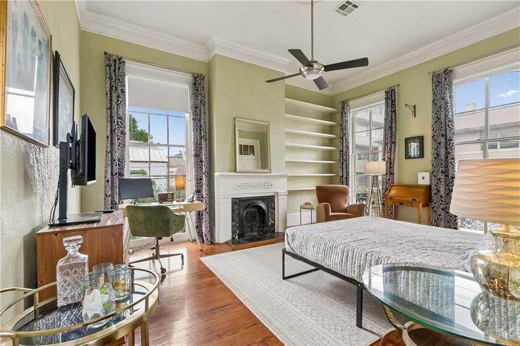https://bt-photos.global.ssl.fastly.net/neworleans/orig_boomver_1_2550384-2.jpg