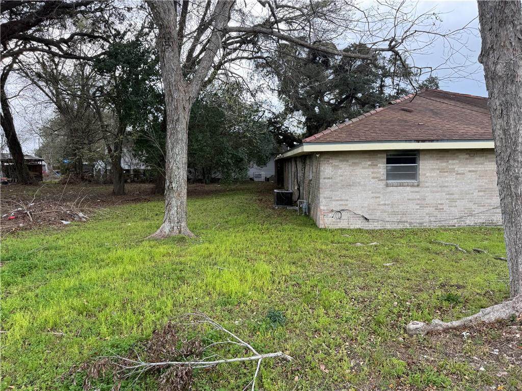 https://bt-photos.global.ssl.fastly.net/neworleans/orig_boomver_1_2550426-2.jpg