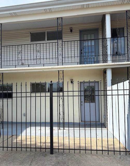 840 Franklin Avenue - Photo 1
