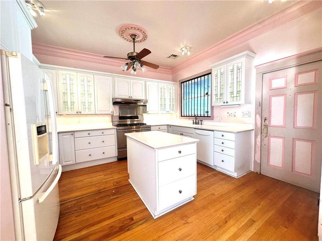 https://bt-photos.global.ssl.fastly.net/neworleans/orig_boomver_1_2550670-2.jpg