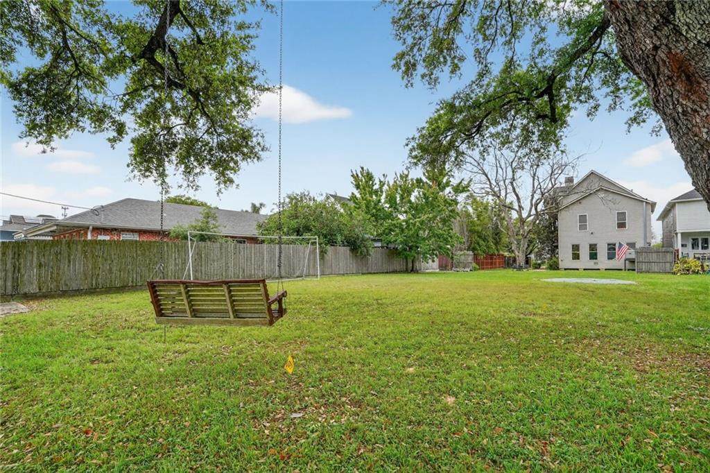 https://bt-photos.global.ssl.fastly.net/neworleans/orig_boomver_1_2550763-2.jpg