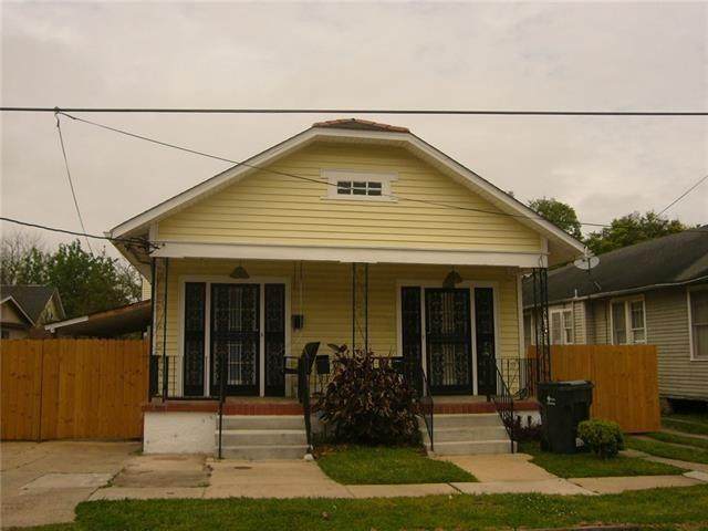 4027 Derbigny Street - Photo 1