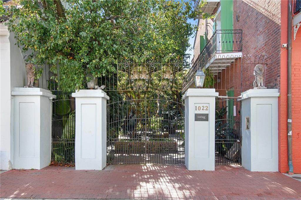 https://bt-photos.global.ssl.fastly.net/neworleans/orig_boomver_1_2551094-2.jpg