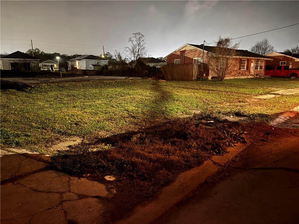https://bt-photos.global.ssl.fastly.net/neworleans/orig_boomver_1_2551106-2.jpg