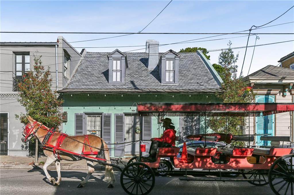 1905 Royal Street - Photo 1